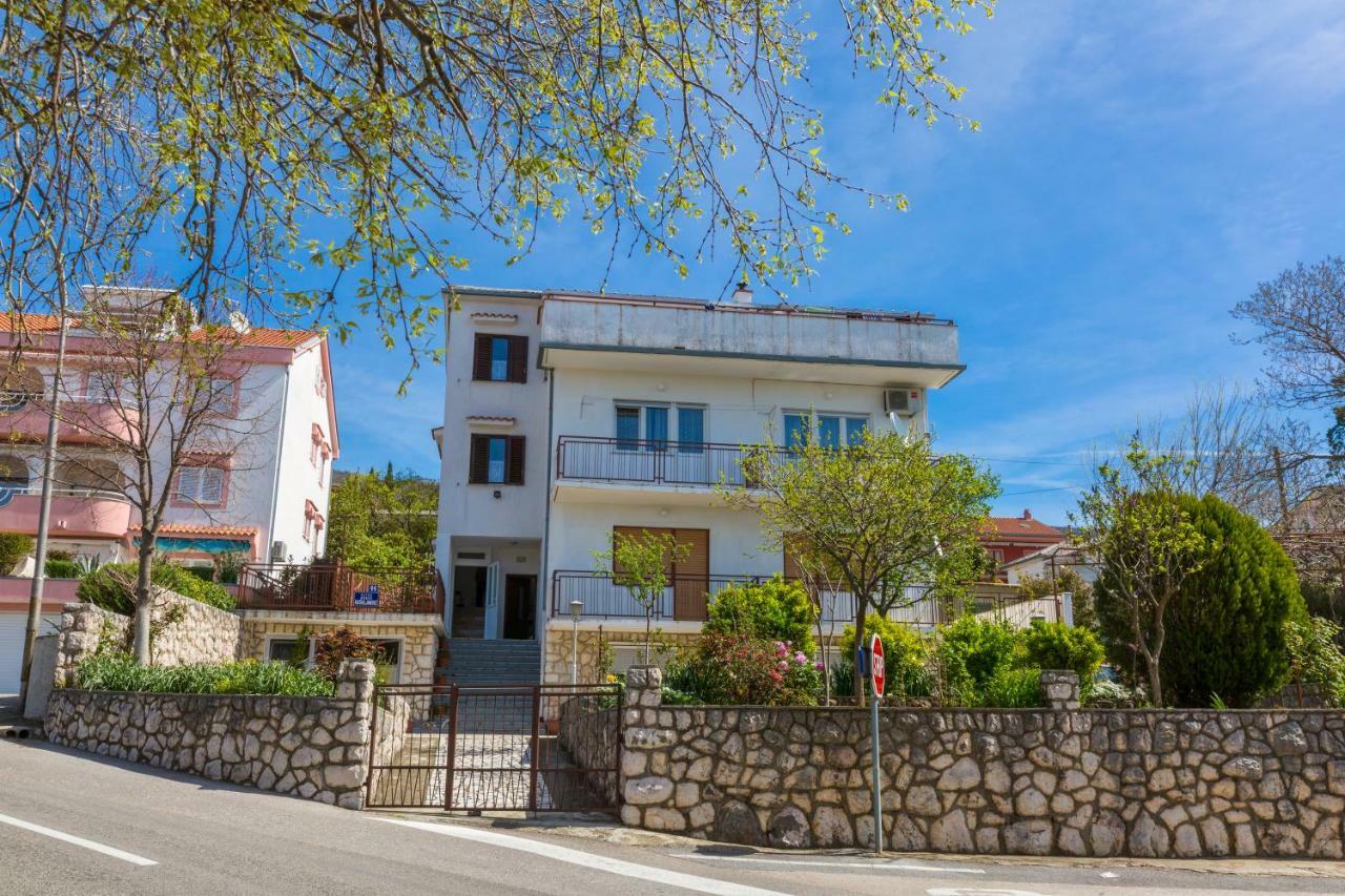 Apartman Nada Dramalj Bagian luar foto