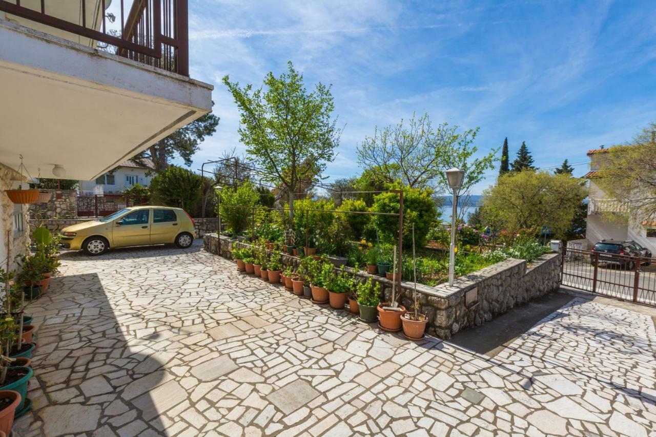 Apartman Nada Dramalj Bagian luar foto